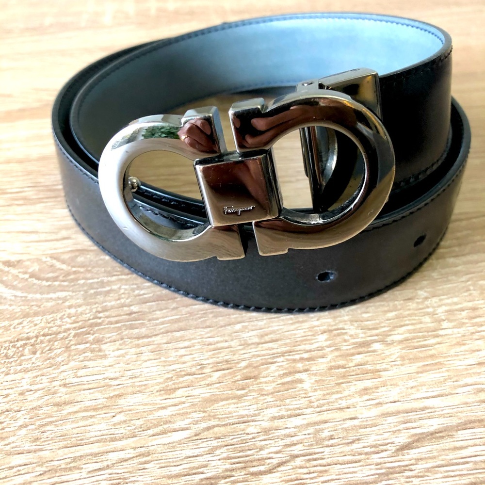 Salvator ferragamo reversible gancini belt